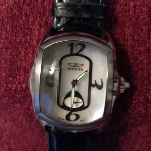 UNBELIEVABLE Sale!: SP#31 Invicta Lupah Mother Of Pearl Dial Watch